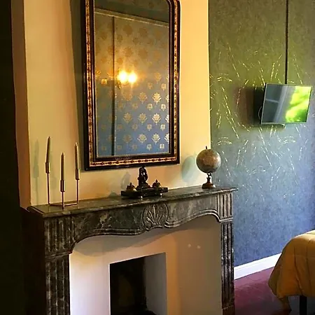 Les De Peyrat Bed & Breakfast