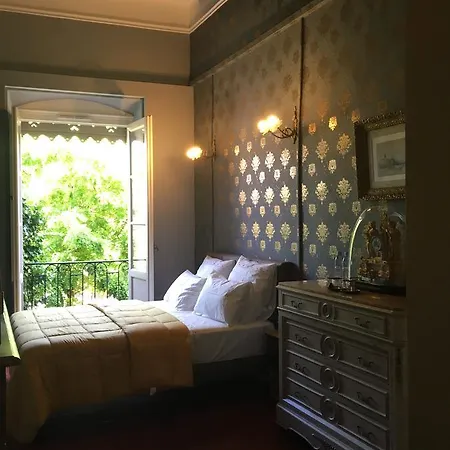 Les De Peyrat Bed & Breakfast Pézenas