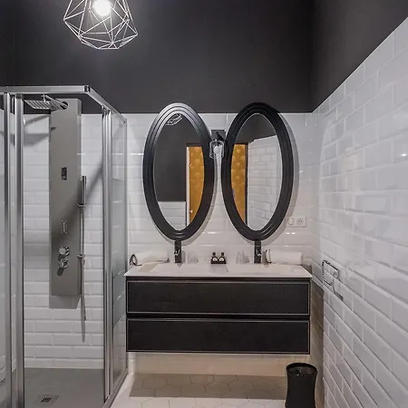 Les De Peyrat Bed & Breakfast 3*