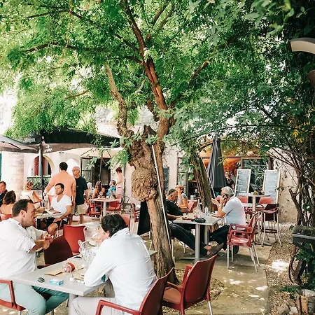 Bed & Breakfast Les De Peyrat 3*